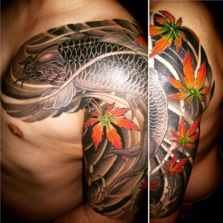 鯉と紅葉 虹夜 刺青処